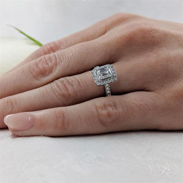 Skye Emerald Engagement Ring, 0.61ct-3
