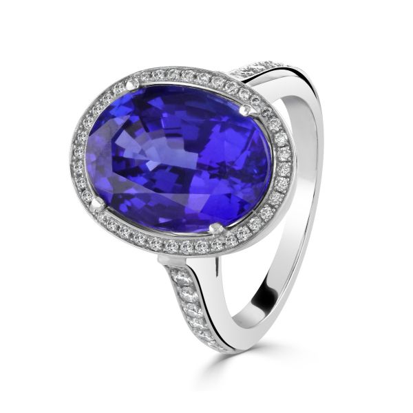 18ct White Gold Oval Tanzanite & Diamond Cluster Ring-0520063