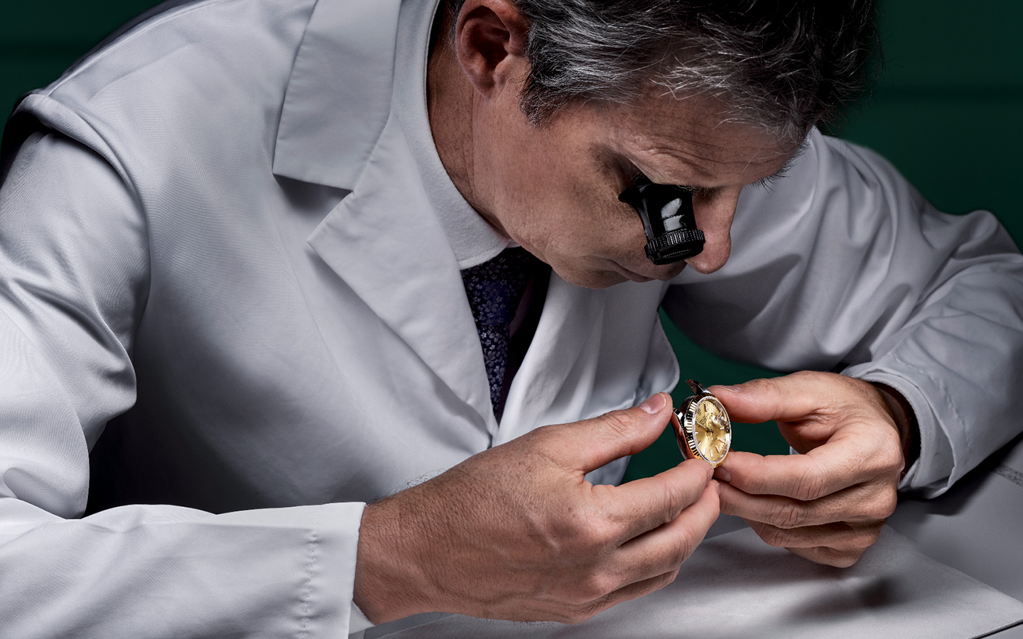 SERVICING YOUR ROLEX THROUGH ‭Johnsons Jewellers‬