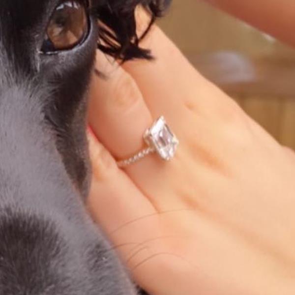 Nicola Peltz Diamond Engagment Ring Very Close Up