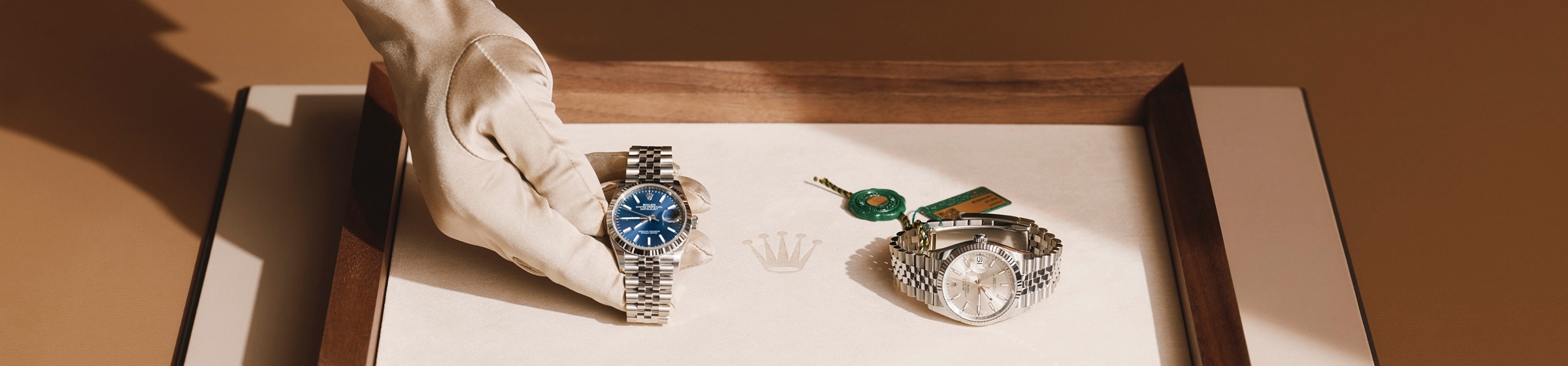 Send Message Wakefields Jewellers in Horsham, your Official Rolex Retailer