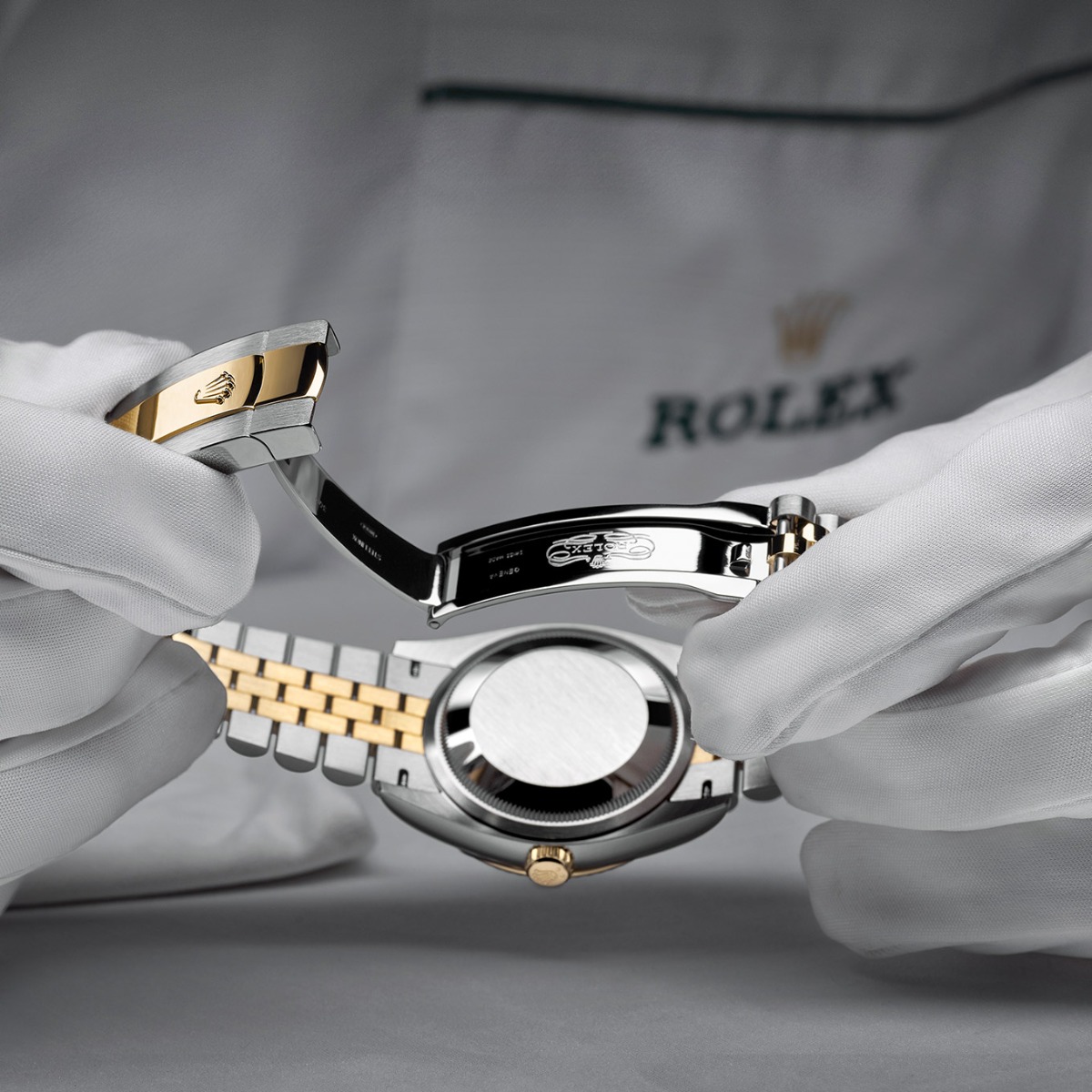 Rolex Services Procedure 